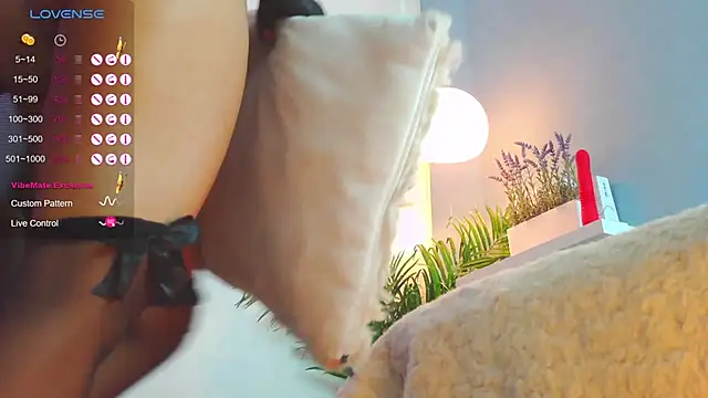 catalina  lovers online show from February 2025 07:48:02 PM