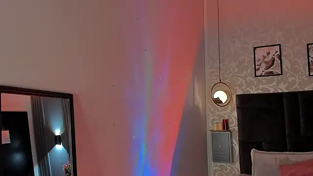 Luna  Ponce online show from February 2025 05:53:02 PM