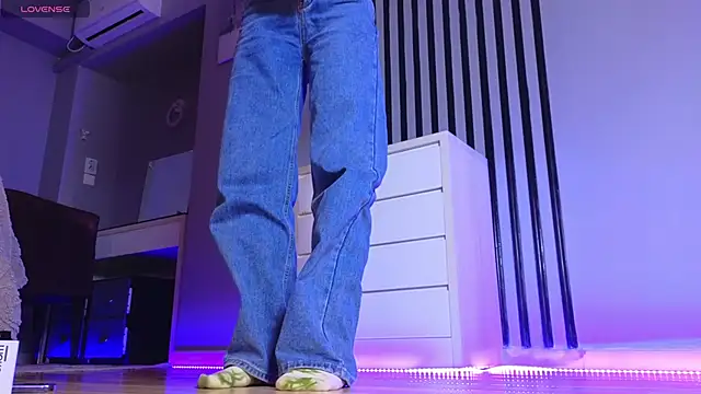 tinki winkii online show from February 2025 11:36:02 PM