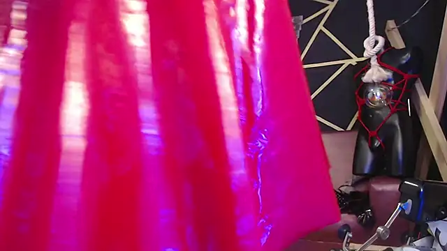 elizatexx online show from December 2024 02:20:01 AM