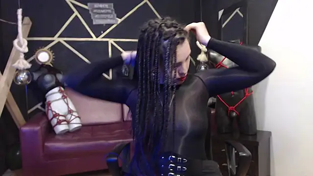 elizatexx online show from December 2024 04:45:01 AM