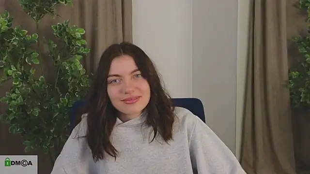 Snapshot of katty__cat chatting on December 2024 09:26:01 PM katty cat online show from December 2024 09:26:01 PM