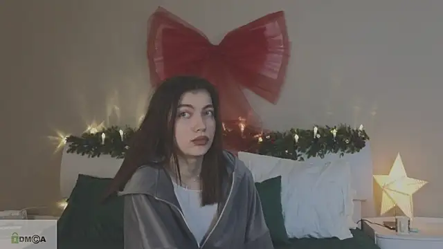 Snapshot of katty__cat chatting on December 2024 12:59:02 PM katty cat online show from December 2024 12:59:02 PM