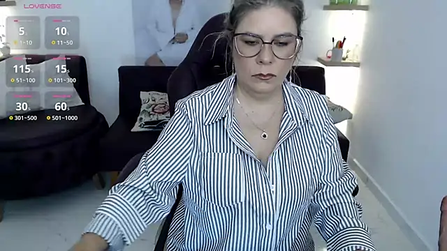 Snapshot of zehra_sanem chatting on May 2026 03:29:02 PM zehra sanem online show from May 2026 03:29:02 PM