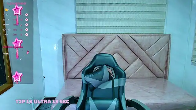 Snapshot of Dakotha_v_ chatting on February 2025 03:29:01 AM Dakotha v online show from February 2025 03:29:01 AM