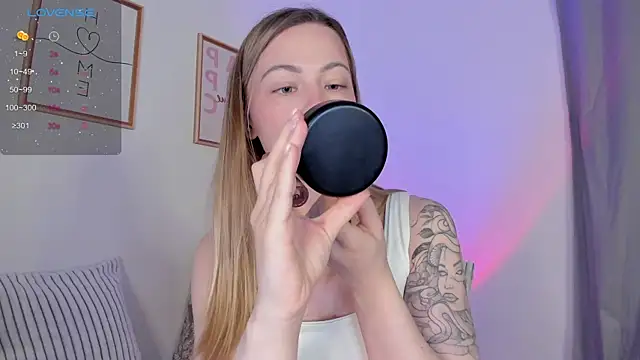 damn cutie online show from December 2025 05:19:02 PM