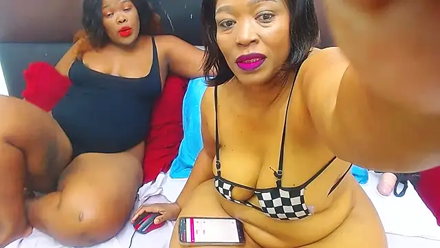 Brookylynbrownxx online show from September 2025 05:33:01 AM