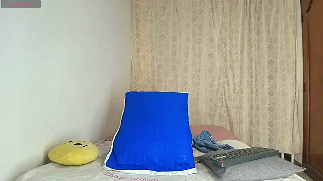 Luciana Ortiz1 online show from March 2026 06:17:02 AM