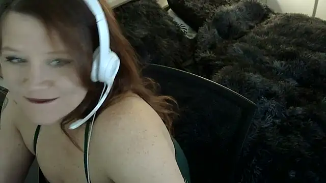 Snapshot of ziggyspice chatting on January 2025 08:21:01 PM ziggyspice online show from January 2025 08:21:01 PM