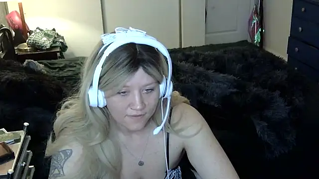 Snapshot of ziggyspice chatting on January 2025 07:11:01 AM ziggyspice online show from January 2025 07:11:01 AM