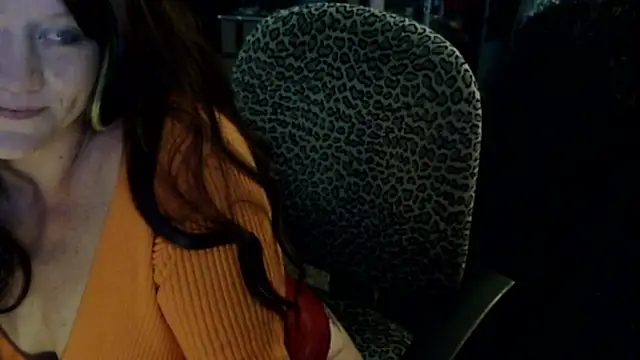 Snapshot of ziggyspice chatting on October 2025 06:06:01 PM ziggyspice online show from October 2025 06:06:01 PM