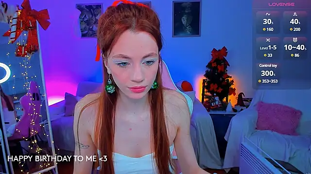 Snapshot of Alyssa_Smitt chatting on December 2024 06:31:02 AM Alyssa Smitt online show from December 2024 06:31:02 AM