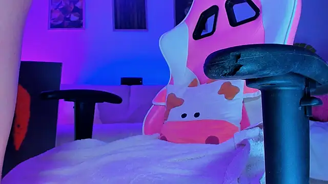 Snapshot of Alyssa_Smitt chatting on March 2025 03:25:01 AM Alyssa Smitt online show from March 2025 03:25:01 AM