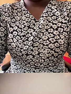 Snapshot of _dr_hot_ chatting on December 2024 04:45:01 AM dr hot online show from December 2024 04:45:01 AM