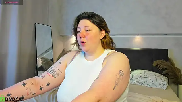 Ruth Oliver online show from July 2026 01:12:02 AM