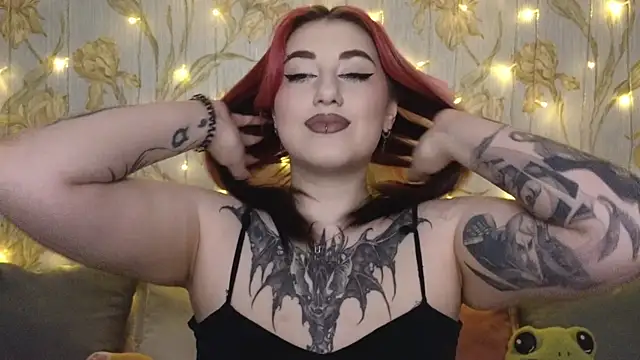 Kimpossible1 online show from December 2024 10:28:02 AM