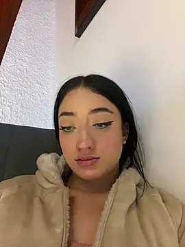 Ady 18 online show from February 2025 12:58:01 PM