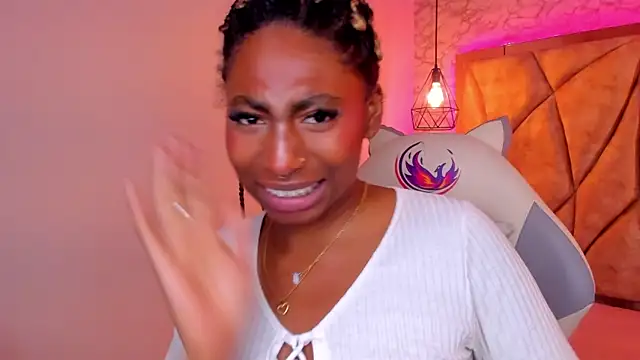 Queen perla  online show from January 2025 02:40:02 PM