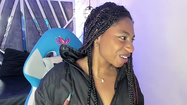 Queen perla  online show from September 2025 05:57:02 PM