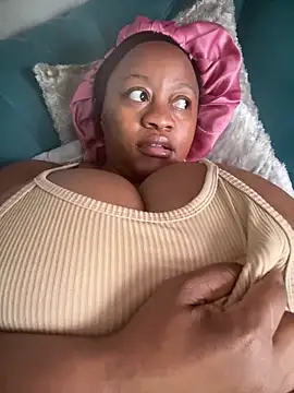 Snapshot of Chubbykarisma27 chatting on November 2025 11:10:01 AM Chubbykarisma27 online show from November 2025 11:10:01 AM