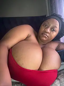 Chubbykarisma27 online show from April 2026 11:15:02 AM