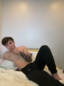 NICKanAMBERCHEAT online show from January 2026 02:43:02 PM