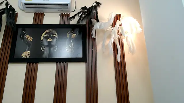 Watagatapitusberry1 online show from February 2025 12:19:02 AM