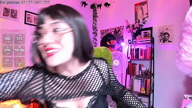 Conlosmichis online show from December 2025 11:23:02 PM