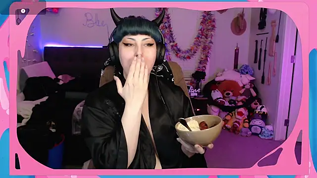 CirqueNoirBlu online show from March 2026 02:06:02 AM