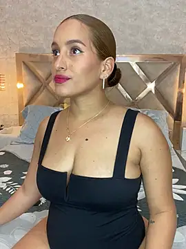 Snapshot of Agnescruzz chatting on January 2025 05:32:01 PM Agnescruzz online show from January 2025 05:32:01 PM