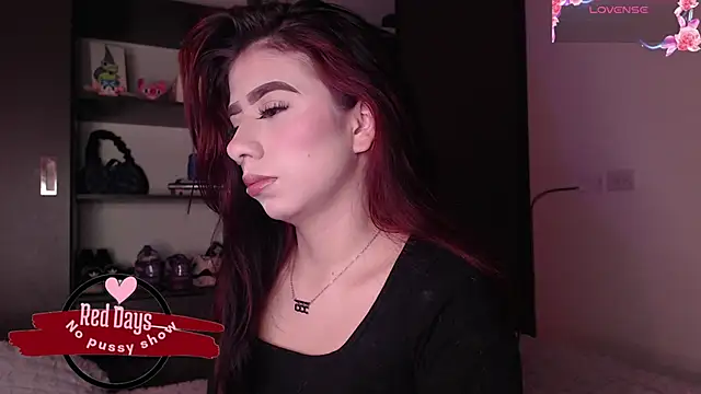 Snapshot of Your_rosalie chatting on October 2025 03:20:01 AM Your rosalie online show from October 2025 03:20:01 AM