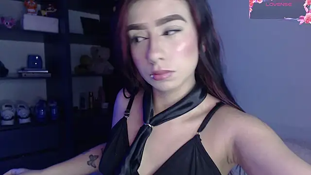 Snapshot of Your_rosalie chatting on October 2025 04:20:02 AM Your rosalie online show from October 2025 04:20:02 AM