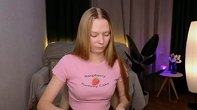 CarolynCohen   online show from January 2025 05:00:01 AM