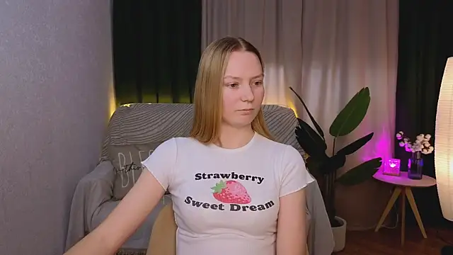 CarolynCohen   online show from January 2025 04:54:01 AM