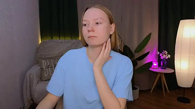 CarolynCohen   online show from January 2025 01:59:02 AM