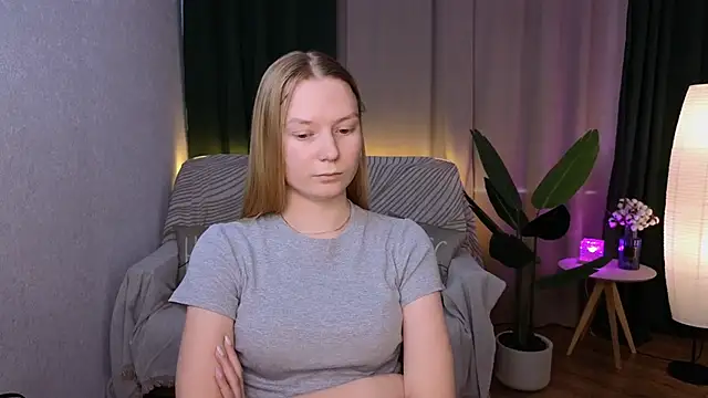 CarolynCohen   online show from February 2025 08:16:01 AM