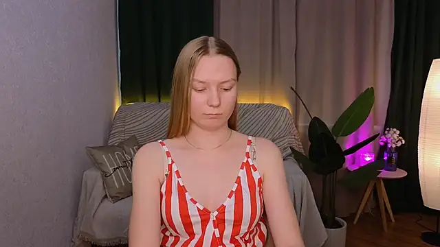 CarolynCohen   online show from February 2025 08:17:02 AM