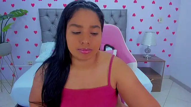 hurrem had online show from February 2025 02:20:01 AM