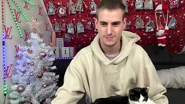 Snapshot of Cookieboy88 chatting on December 2025 05:51:02 PM Cookieboy88 online show from December 2025 05:51:02 PM