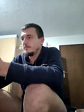 mayk18cm online show from December 2024 09:53:02 PM