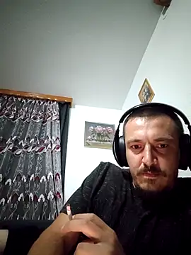 mayk18cm online show from September 2025 10:14:01 PM