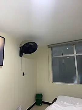 Snapshot of Valentinabaker chatting on January 2026 01:37:02 PM Valentinabaker online show from January 2026 01:37:02 PM