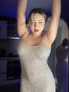 SaraFerreira online show from October 2025 02:35:01 AM