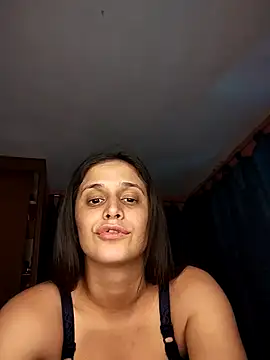 Snapshot of Catalinacandela chatting on December 2024 02:12:02 AM Catalinacandela online show from December 2024 02:12:02 AM