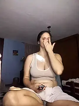 Snapshot of Catalinacandela chatting on February 2026 10:00:01 AM Catalinacandela online show from February 2026 10:00:01 AM