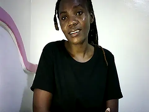 Pierra77 online show from October 2025 07:16:01 PM