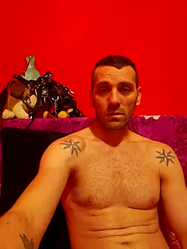 Snapshot of Aian09 chatting on February 2025 11:50:01 PM Aian09 online show from February 2025 11:50:01 PM