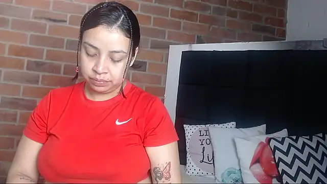 salome  hills1 online show from January 2025 12:47:02 PM