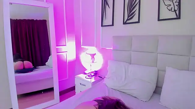 Snapshot of Alisa__walker chatting on February 2025 02:16:01 AM Alisa walker online show from February 2025 02:16:01 AM