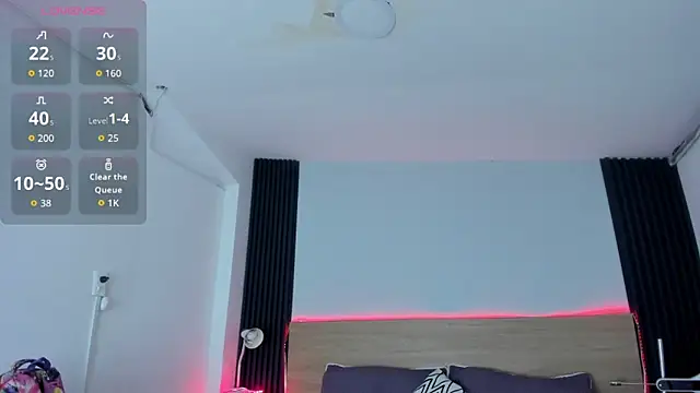 Chiqui milk  online show from October 2025 07:04:02 PM